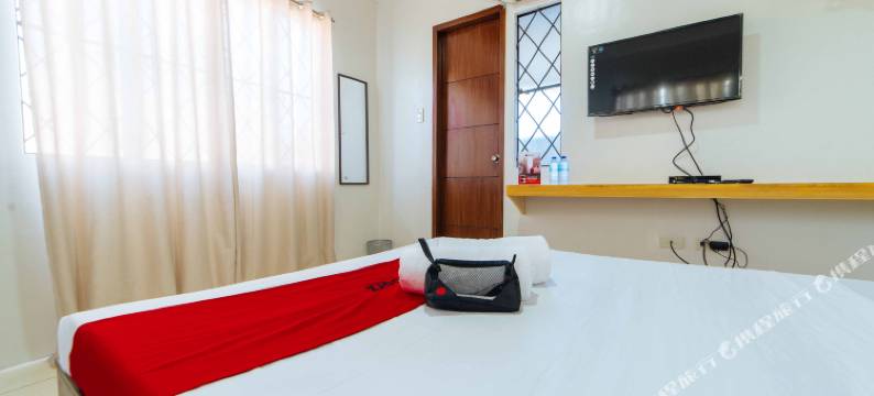 红门酒店Plus-卡萨露西亚辛达兰圣费尔南多市邦板牙(RedDoorz Plus @ Casa Lucia Sindalan San Fernando City Pampanga)图片