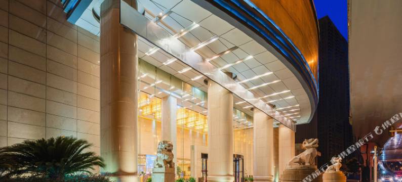武汉雄楚国际大酒店(华中师范大学店)图片