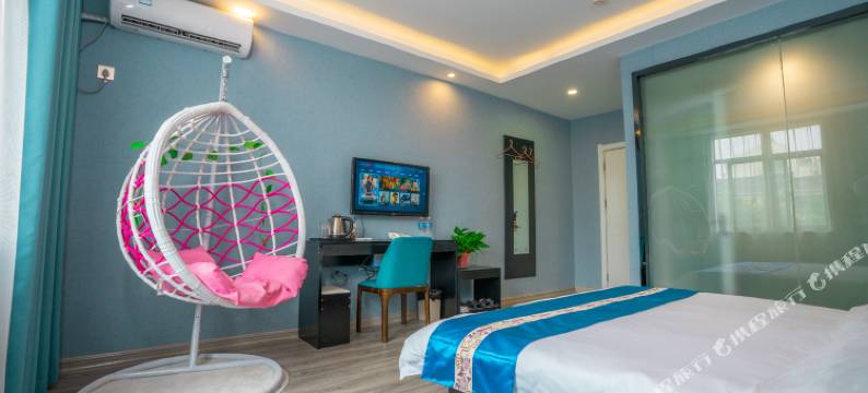 泰兴夜泊假日酒店(鼓楼广场仁和楼店)图片