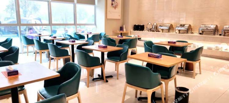 维尔纳3好酒店(九江武宁西海湾景区店)图片