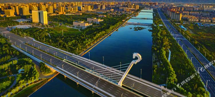 心宿·草原酒店(呼和浩特金游城银河北街店)图片