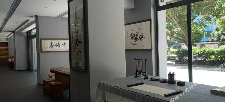 华人易居智能酒店(龙海漳州开发区乐天年医养文化村店)图片