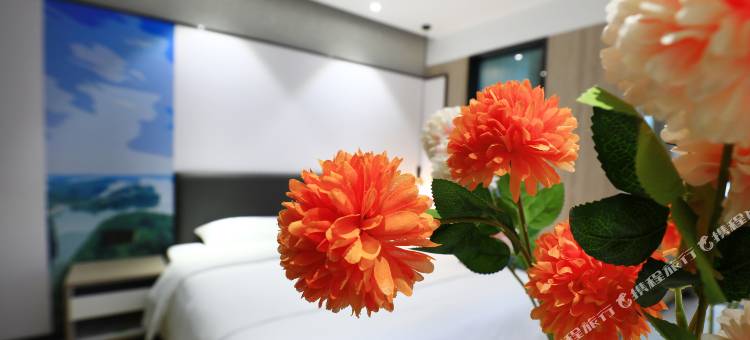 致馨栀子花开酒店(松滋高成大道店)图片