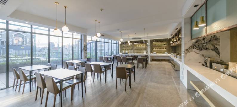 戴琳花园酒店(福州金融街万达光明港地铁站店)图片