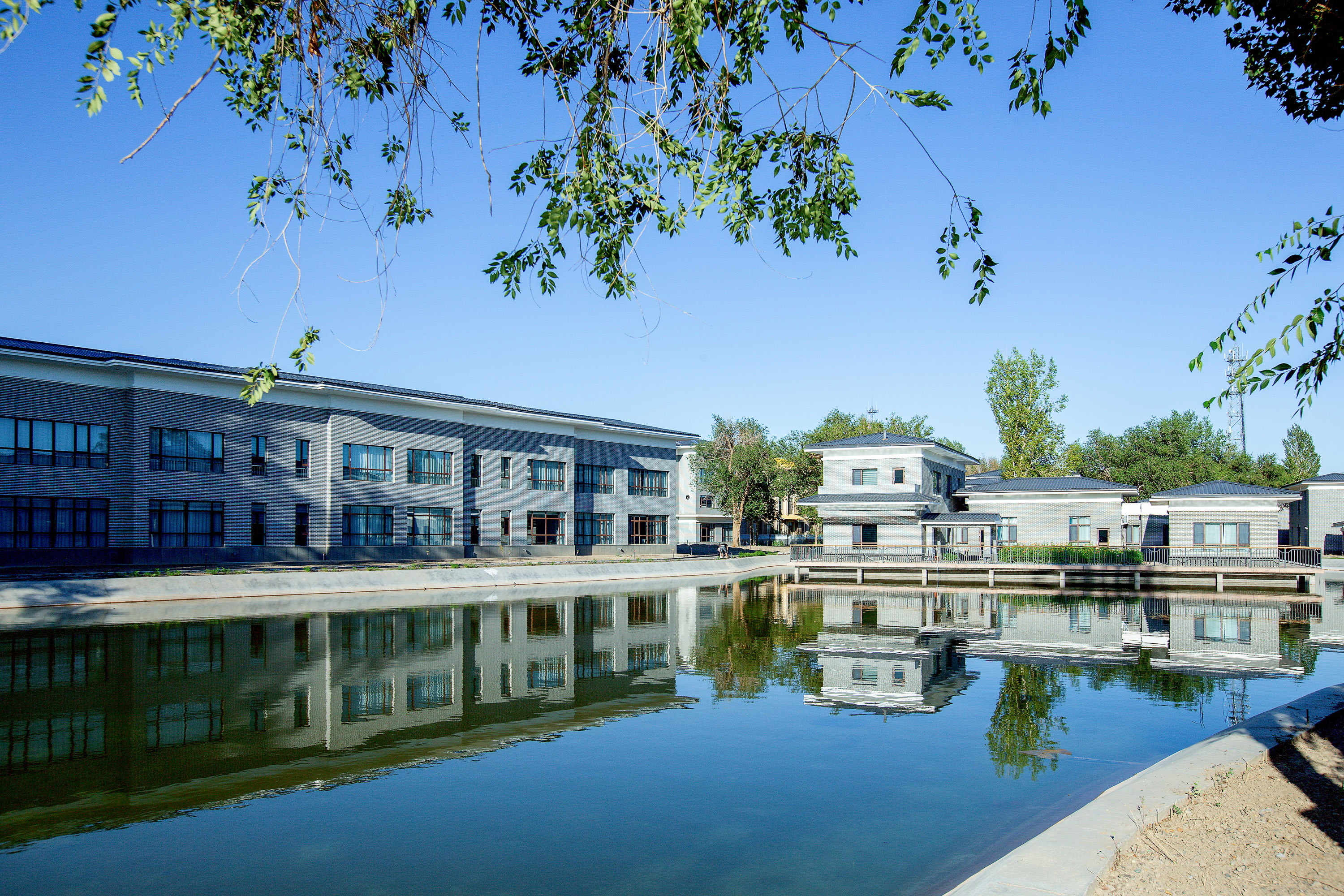 Grand Rezen Hotel Karamay Urho HeyiOver view