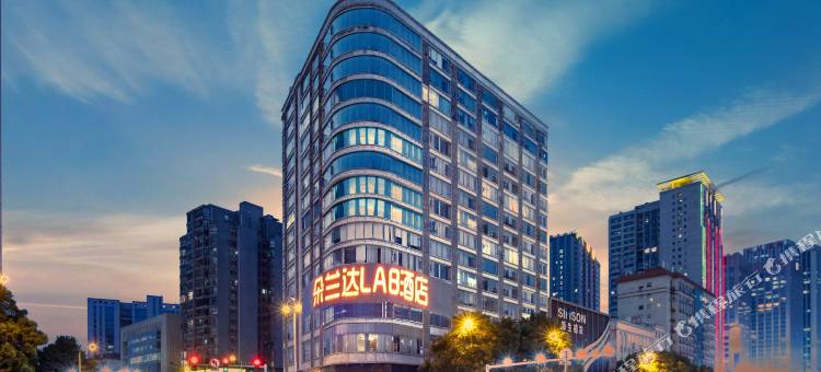 朵兰达LAB酒店(贺龙体育馆五一广场店)图片