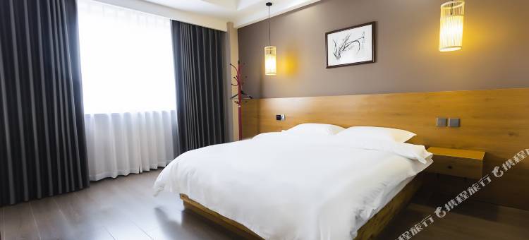 青衣印象假日酒店(青神客运站青衣广场店)图片