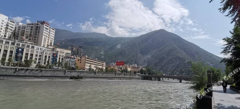 汶川龙禹酒店图片