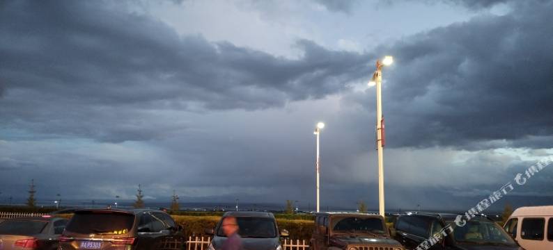 茶卡文诚酒店图片