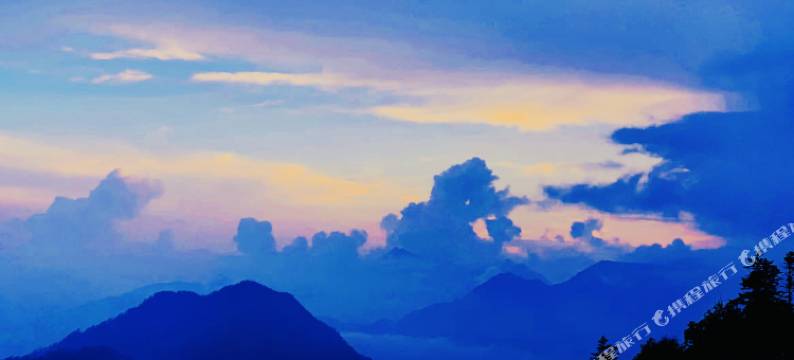 西岭雪山首峰别苑图片