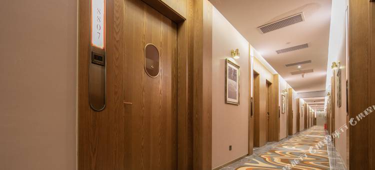 喆啡酒店(武昌火车站丁字桥地铁站店)图片