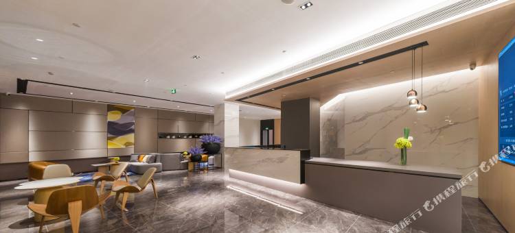 如家商旅酒店(镇江苏宁广场永安路美食街店)图片