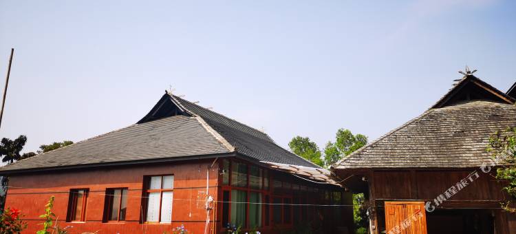 雍界古茶居民宿(景迈山古茶林蜂王树店)图片