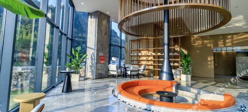 遂昌雷迪森怿曼酒店图片