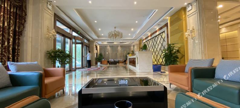 郑州灿烂阳光酒店(花园路正弘城店)图片