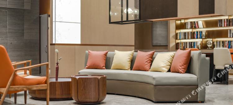 久龙壹品酒店(平坝南站区政府店)图片