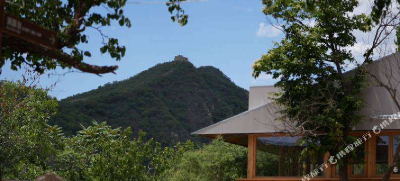 北京黄花城水长城探险公园木屋图片
