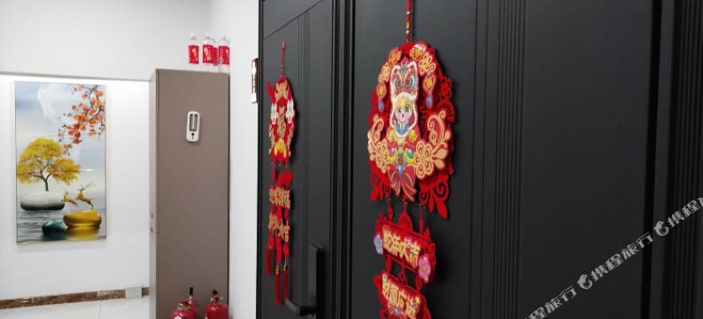 泽旭民宿(江北大学城地铁站店)图片