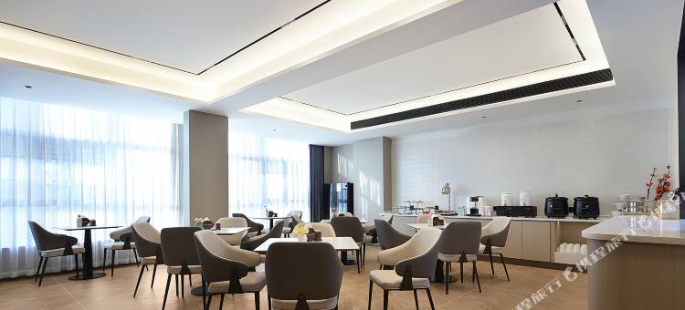 欢漫酒店(昆明高铁南站大学城店)图片