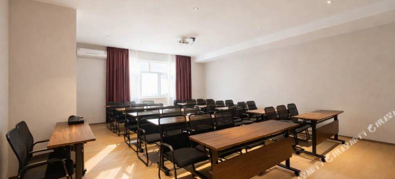 艺龙安云酒店(张掖大佛寺钟鼓楼店)图片