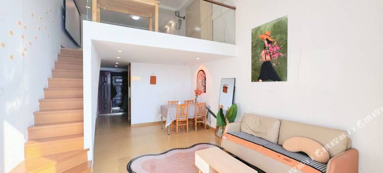 苏苏loft湖景公寓(尹山湖地铁站店)图片