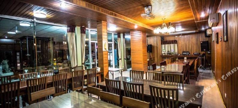 仁娜瑞度假酒店(Ruen Narisra Resort)图片