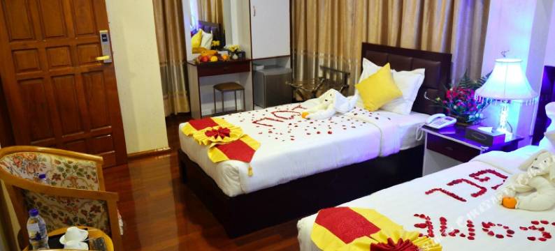 金色城市之光酒店(Golden City Light Hotel)图片