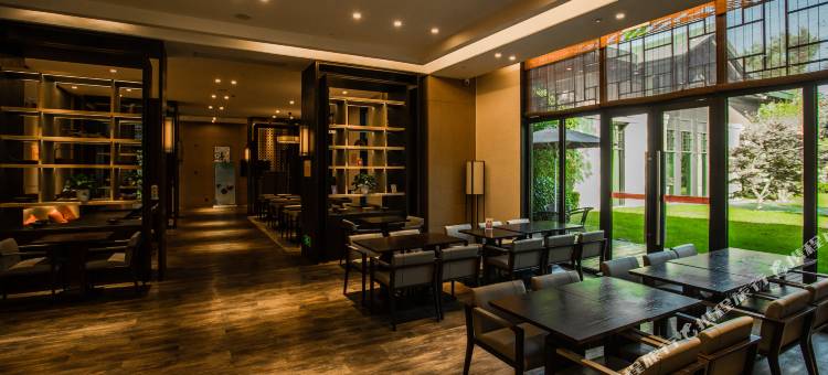 阳光人家佘山酒店图片