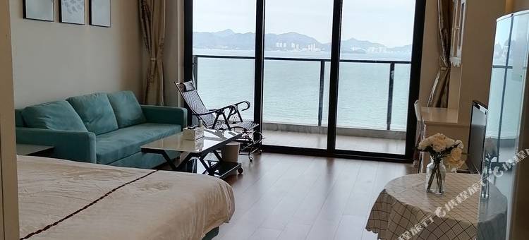 惠州小径湾观海轩蓝鲸海景公寓图片