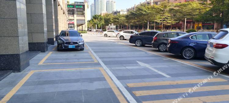 佛山岱寓公寓(季华园地铁站店)图片