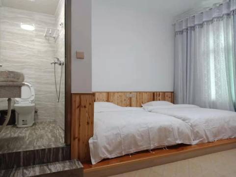 张家界子荷客栈