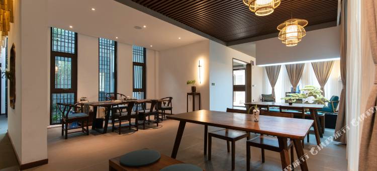 且慢·环山观景Life美宿(云台山岸上服务区店)图片