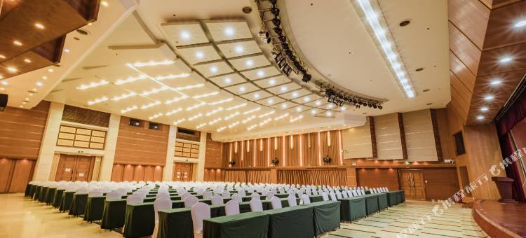 南宁建设五象大酒店(南宁国际会展中心金湖广场地铁站店)图片
