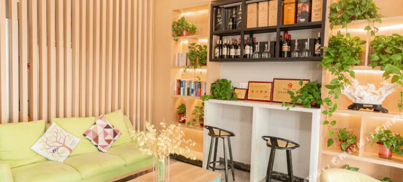 青皮树酒店(临泉姜子牙广场店)图片