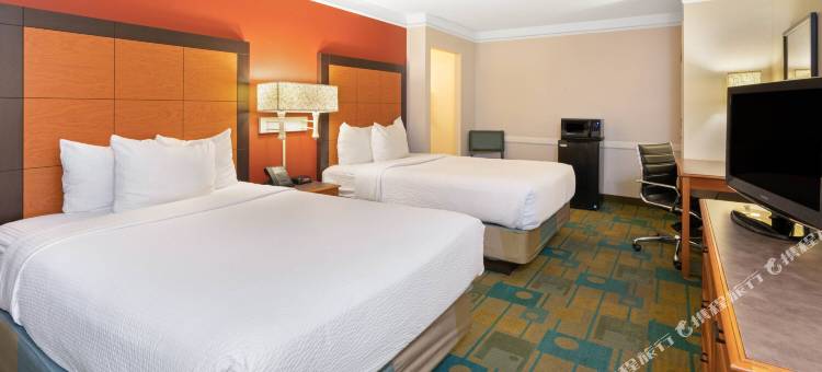 凤凰城天港机场拉昆塔温德姆酒店(La Quinta Inn by Wyndham Phoenix Sky Harbor Airport)图片