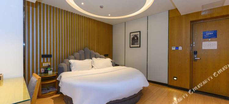 云朵遇上酒店(南充1227广场店)图片