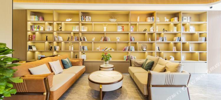 速8精选酒店(成都机场航空港川大店)图片