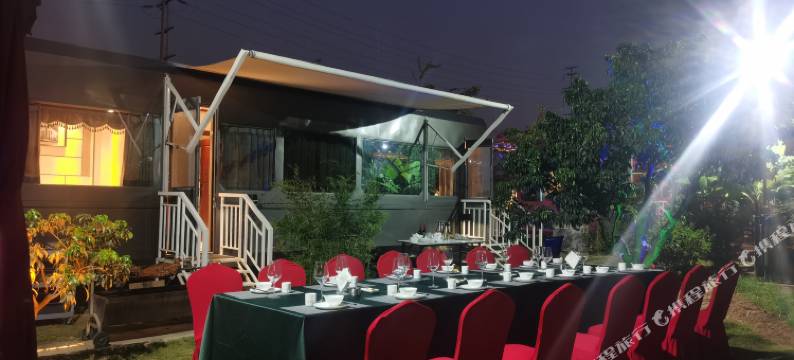 广州乐途四季房车营地(蒙花布村店)图片