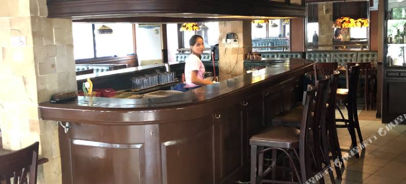 杜马格特泉公寓(Dumaguete Springs Apartment)图片