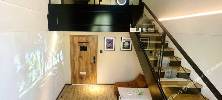 良住民宿(乌鲁木齐中营工地铁站店)图片
