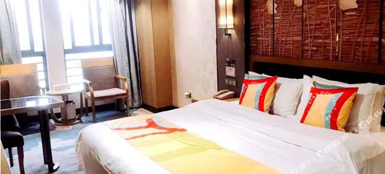 派酒店(凤台党校新天地商业广场店)图片