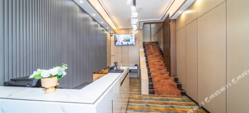 三亚美佳轻奢酒店(动车站店)图片