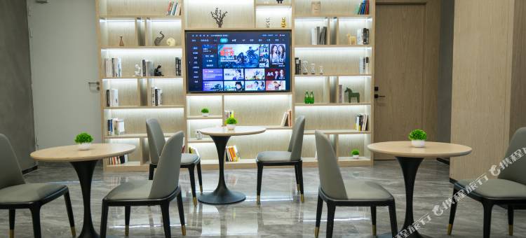 唯庭酒店(上海人民广场地铁站长征医院店)图片