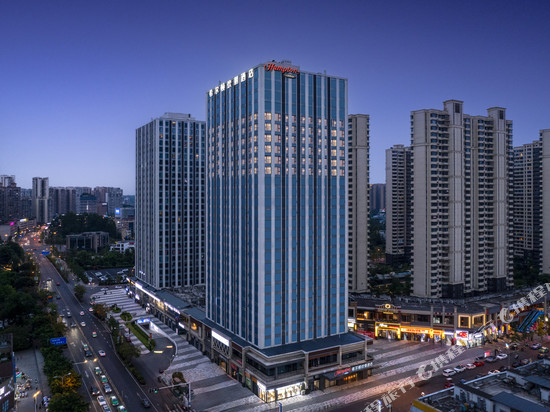 乐山市中区希尔顿欢朋酒店