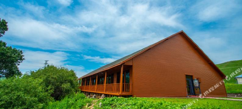 唐布拉游牧传奇露营基地图片