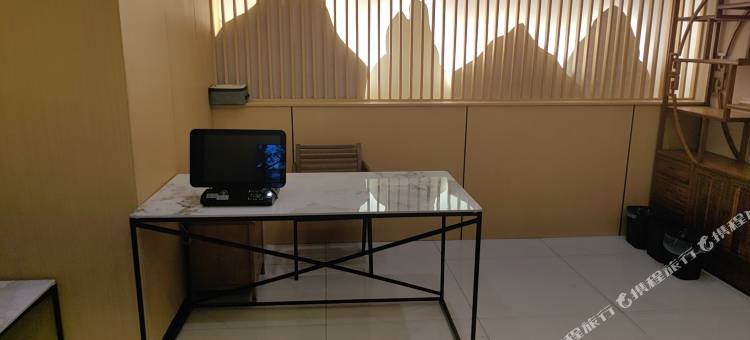 乐家智慧酒店(翠湖公园店)图片