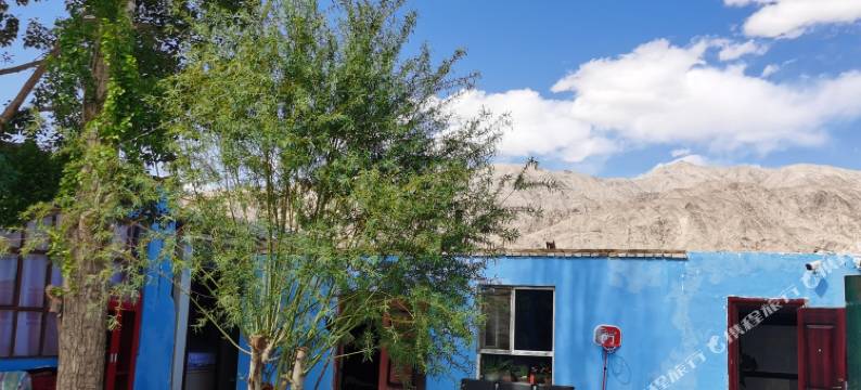 瓦尔希迭村雪山之家图片