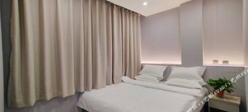 沈阳鑫鑫浪漫满屋旅馆图片