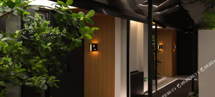 SFEEL设计师酒店(唐山爱琴海太阳城店)图片