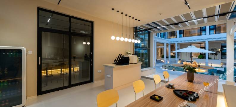 DaLi辰希·景观水池亭苑|设计师轻奢智能美宿(大理古城南门店)图片